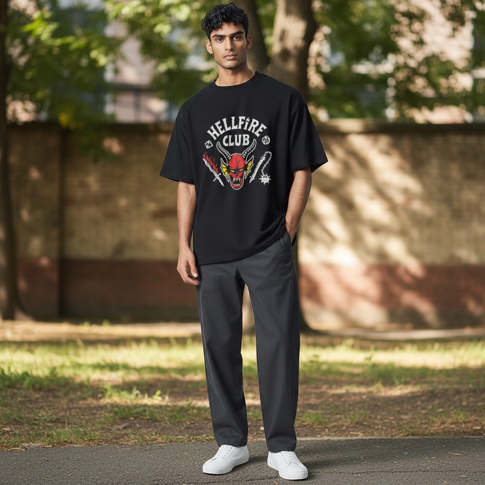 Netflix Stranger Things Hellfire Club T-Shirt 2XL Black Excellent Graphic Tee